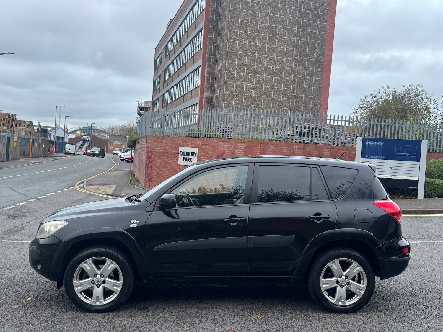 Used Toyota RAV4 2006 for sale - 76486010: Photo 9