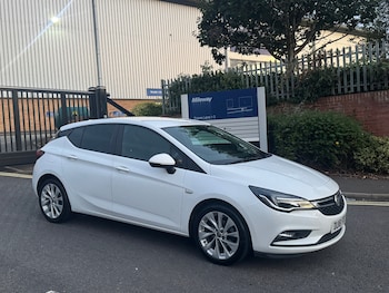Used Vauxhall Astra 2018 for sale - 75709300: Photo