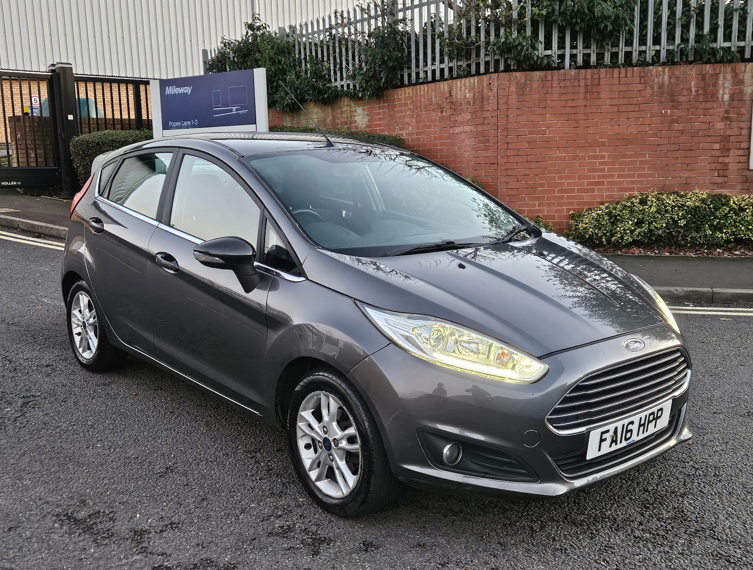 Used Ford Fiesta 2016 for sale - 76672242: Photo 1