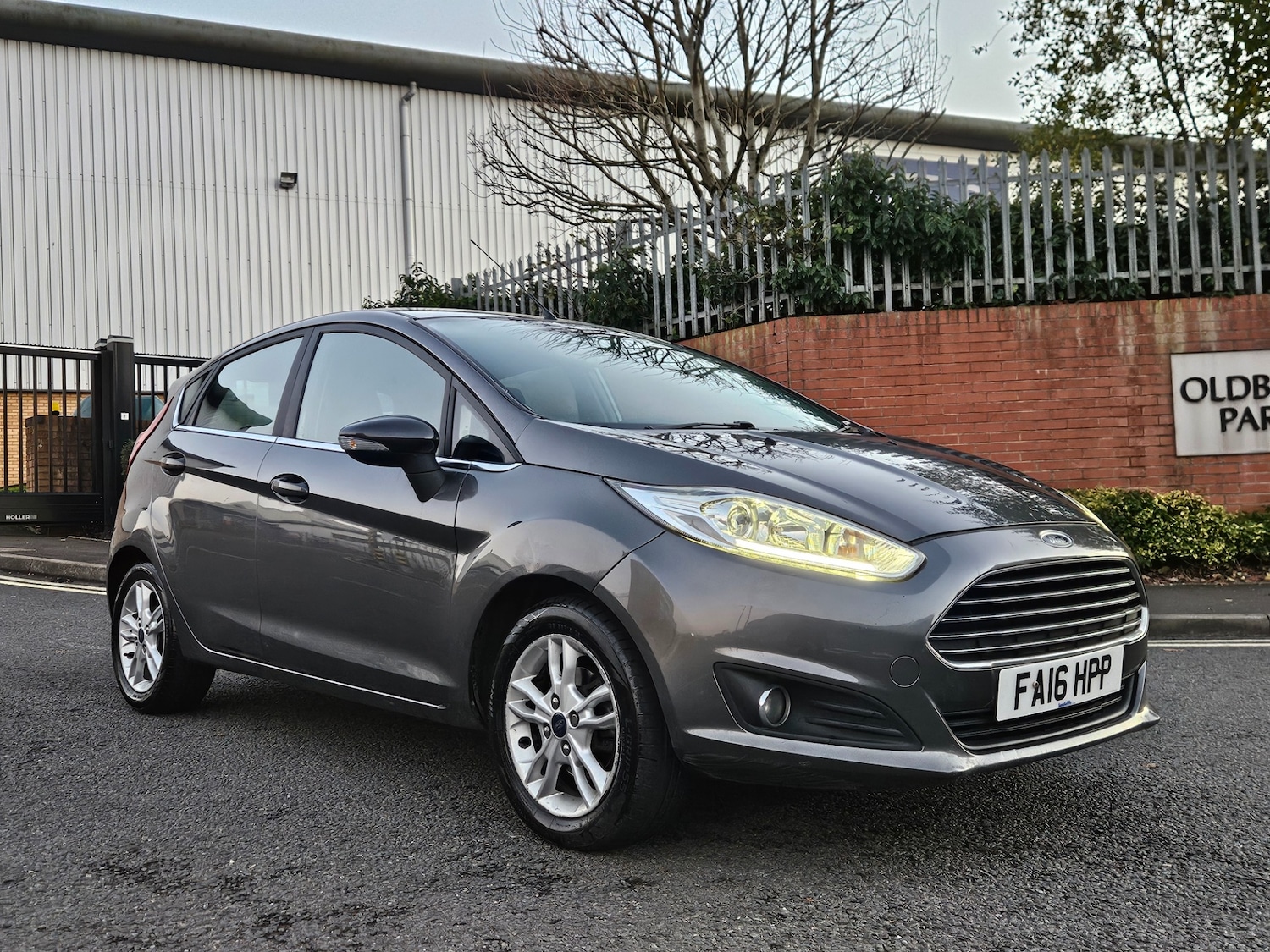 Used Ford Fiesta 2016 for sale - 76672242: Photo 2