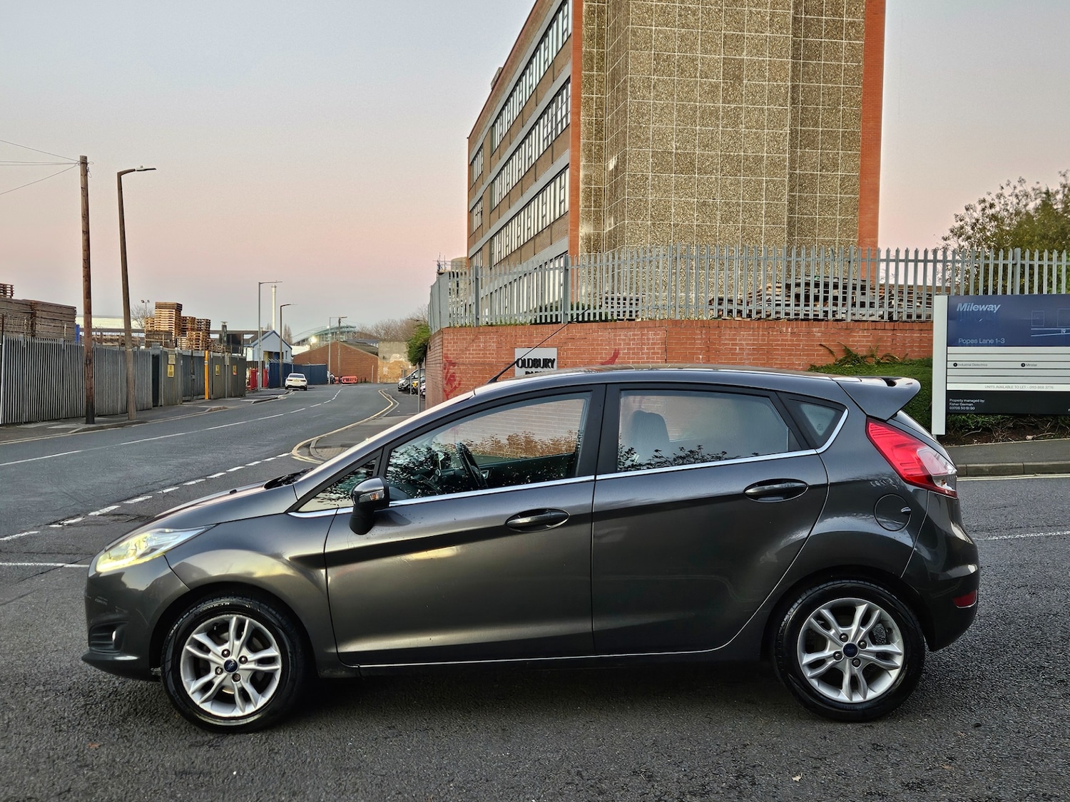 Used Ford Fiesta 2016 for sale - 76672242: Photo 8