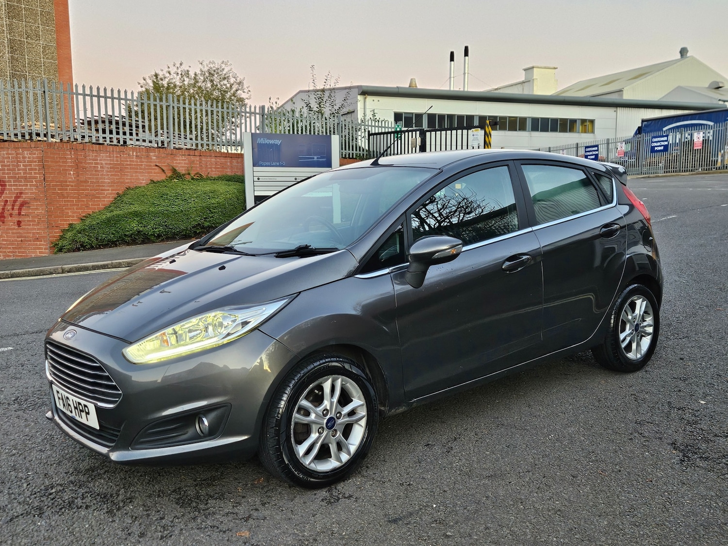 Used Ford Fiesta 2016 for sale - 76672242: Photo 9