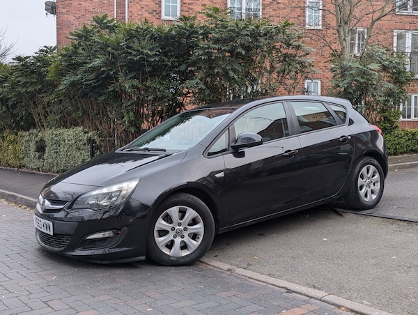 Used Vauxhall Astra 2013 for sale - 73983247: Photo 3