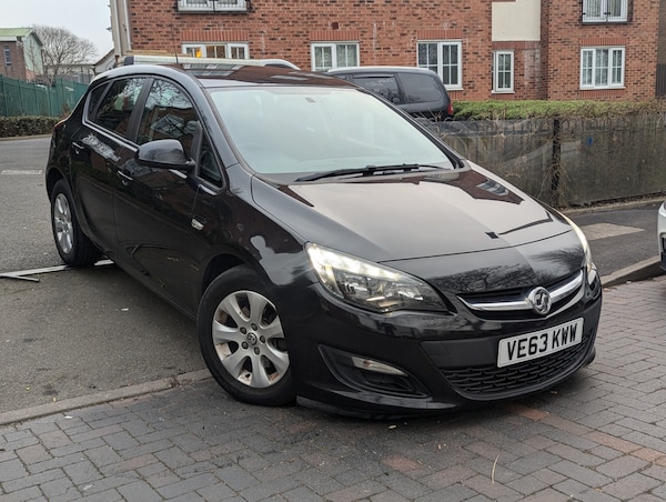 Used Vauxhall Astra 2013 for sale - 73983247: Photo 9