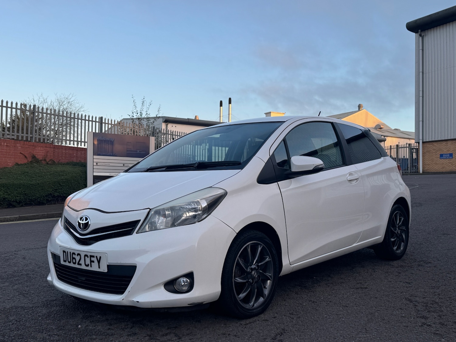 Used Toyota Yaris 2012 for sale - 77061703: Photo 10