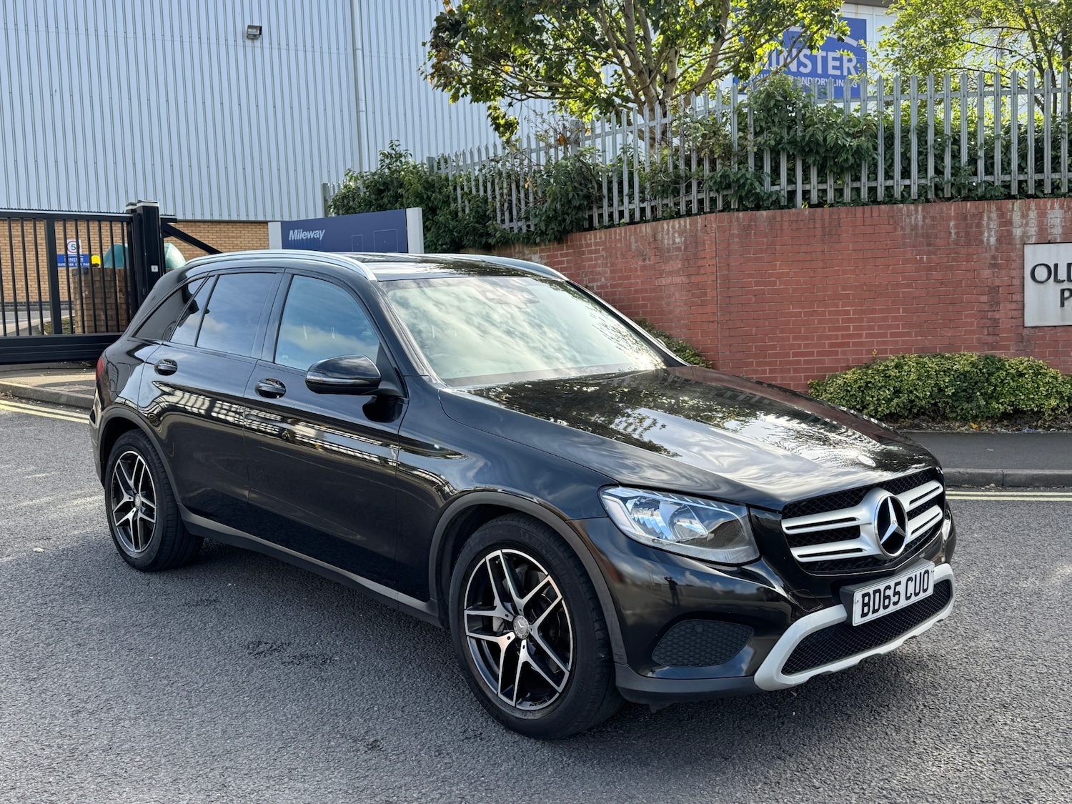 Used Mercedes-Benz GLC 2015 for sale - 76188390: Photo 1