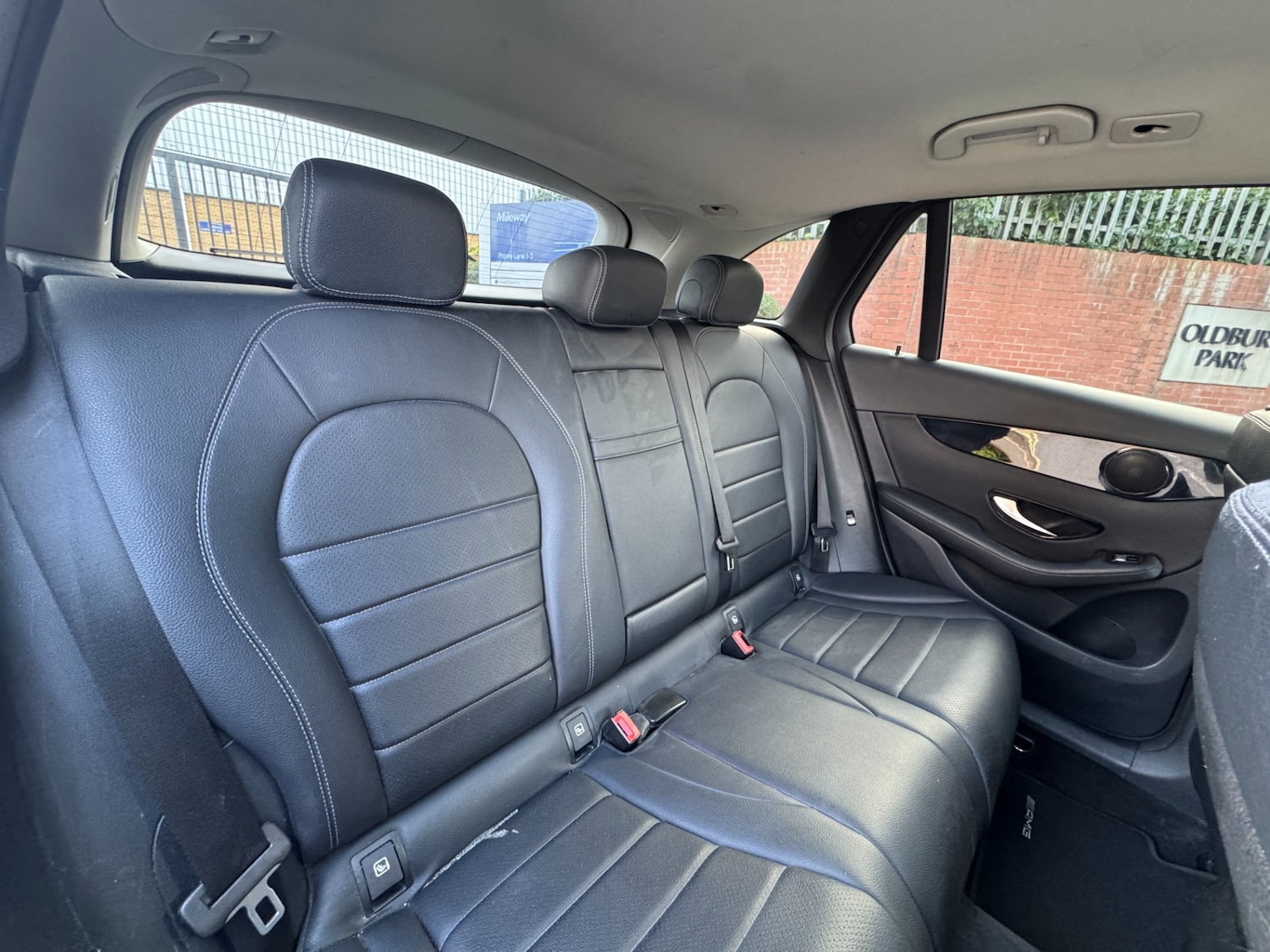 Used Mercedes-Benz GLC 2015 for sale - 76188390: Photo 17