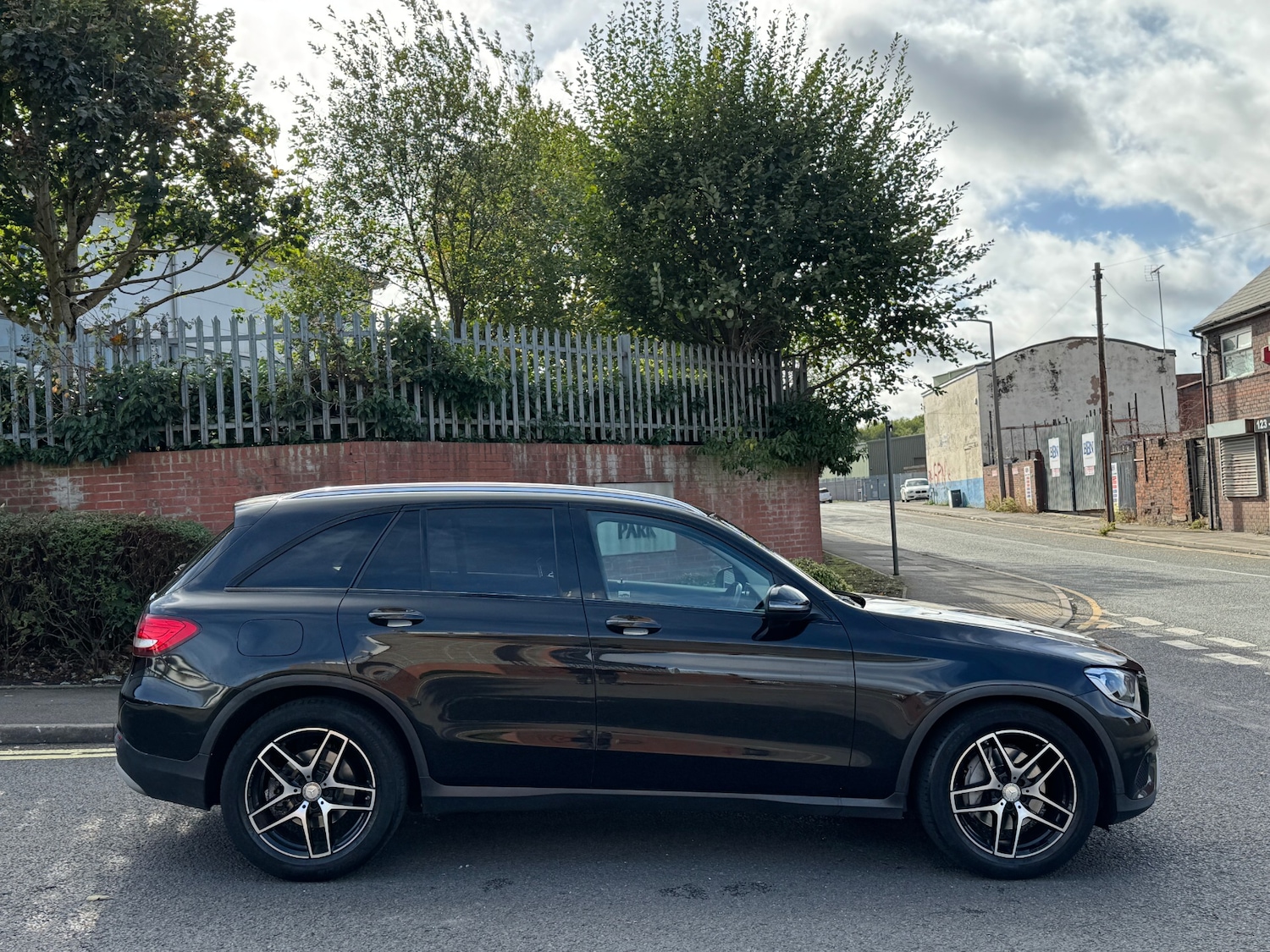 Used Mercedes-Benz GLC 2015 for sale - 76188390: Photo 5