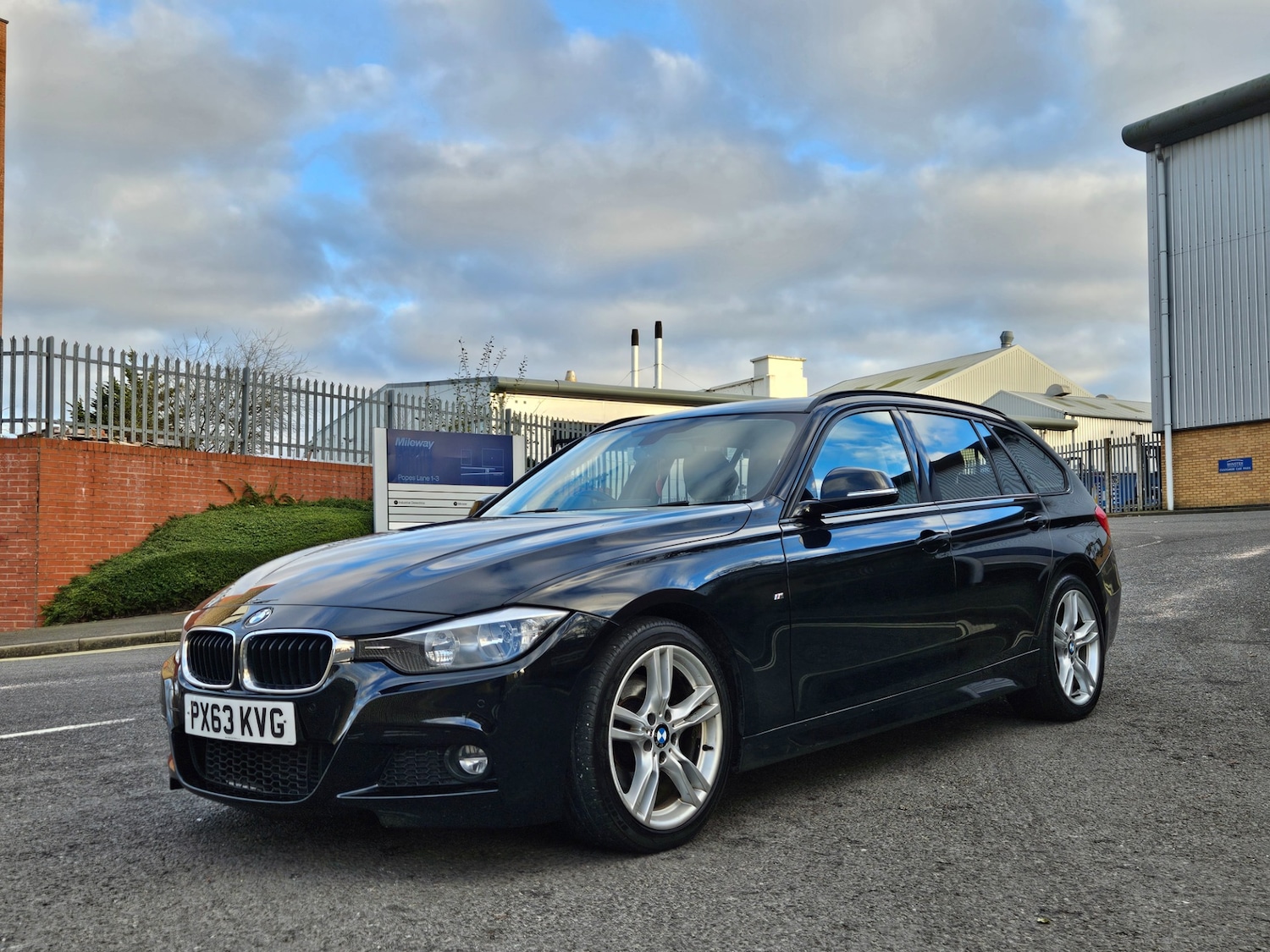 Used BMW 3 Series 2013 for sale - 77121286: Photo 11