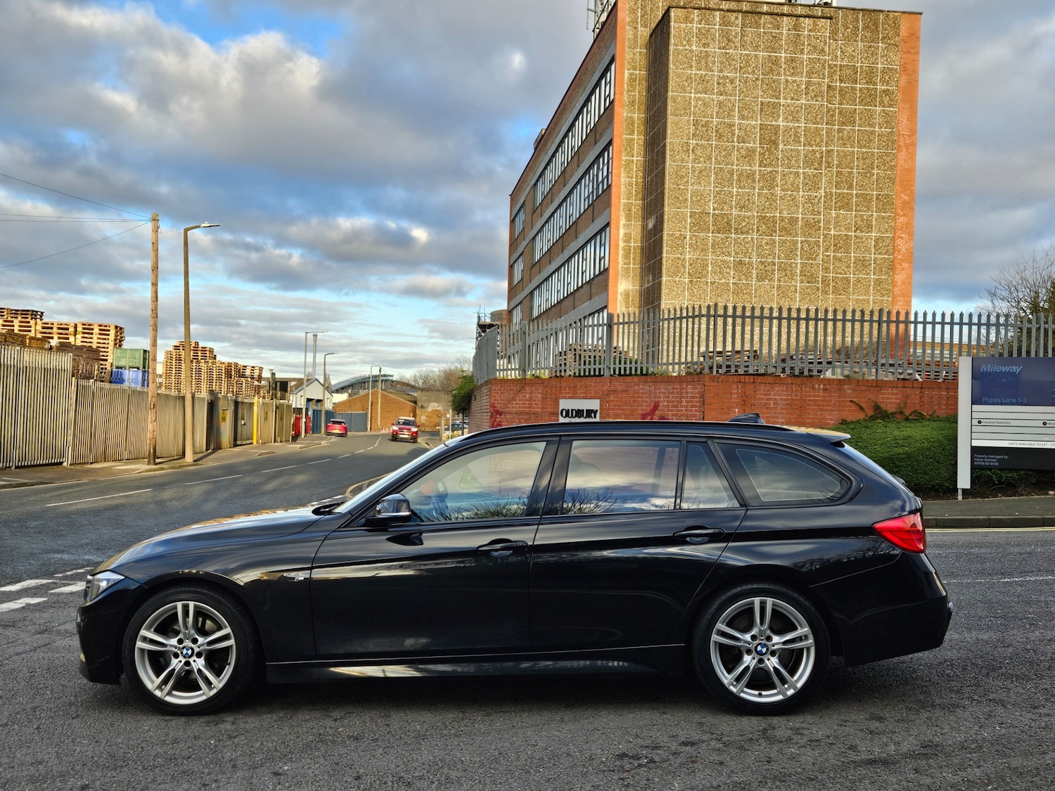 Used BMW 3 Series 2013 for sale - 77121286: Photo 8