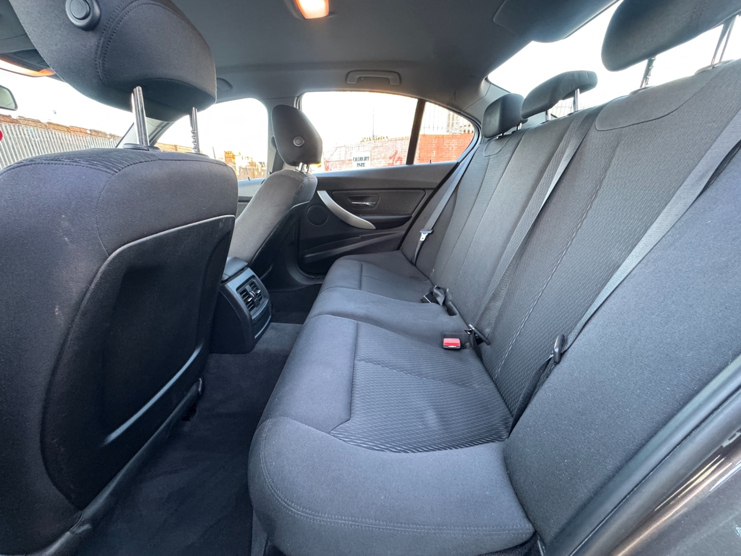 Used BMW 3 Series 2012 for sale - 76070672: Photo 16