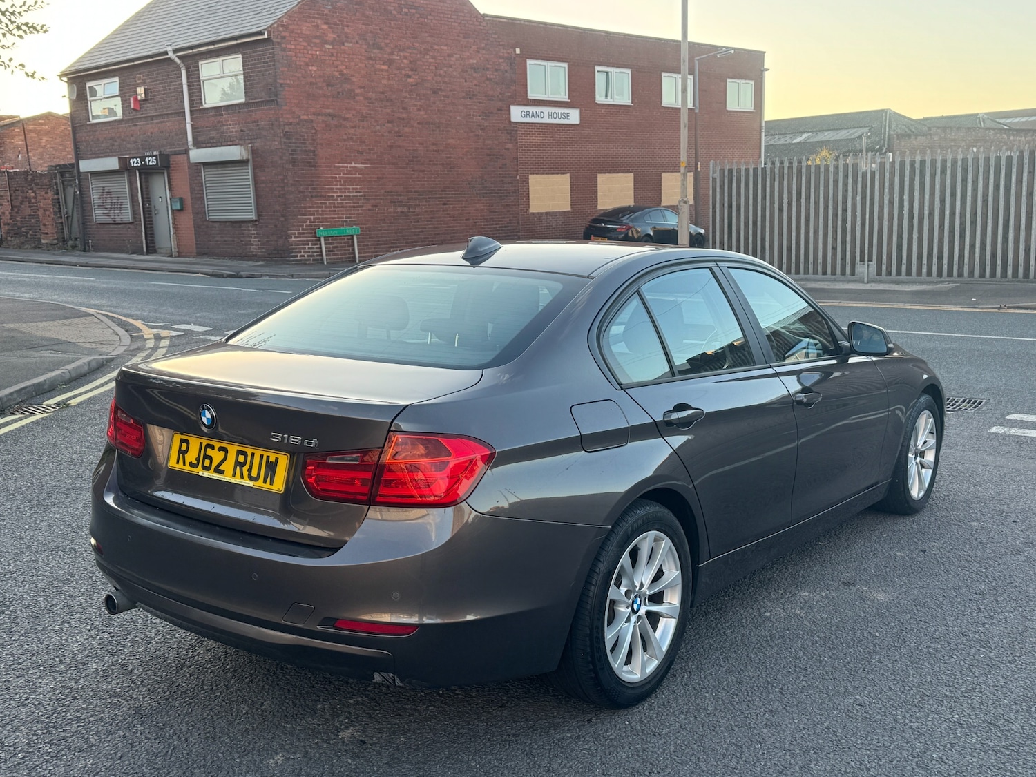 Used BMW 3 Series 2012 for sale - 76070672: Photo 5
