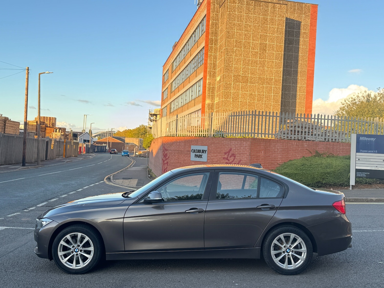 Used BMW 3 Series 2012 for sale - 76070672: Photo 8