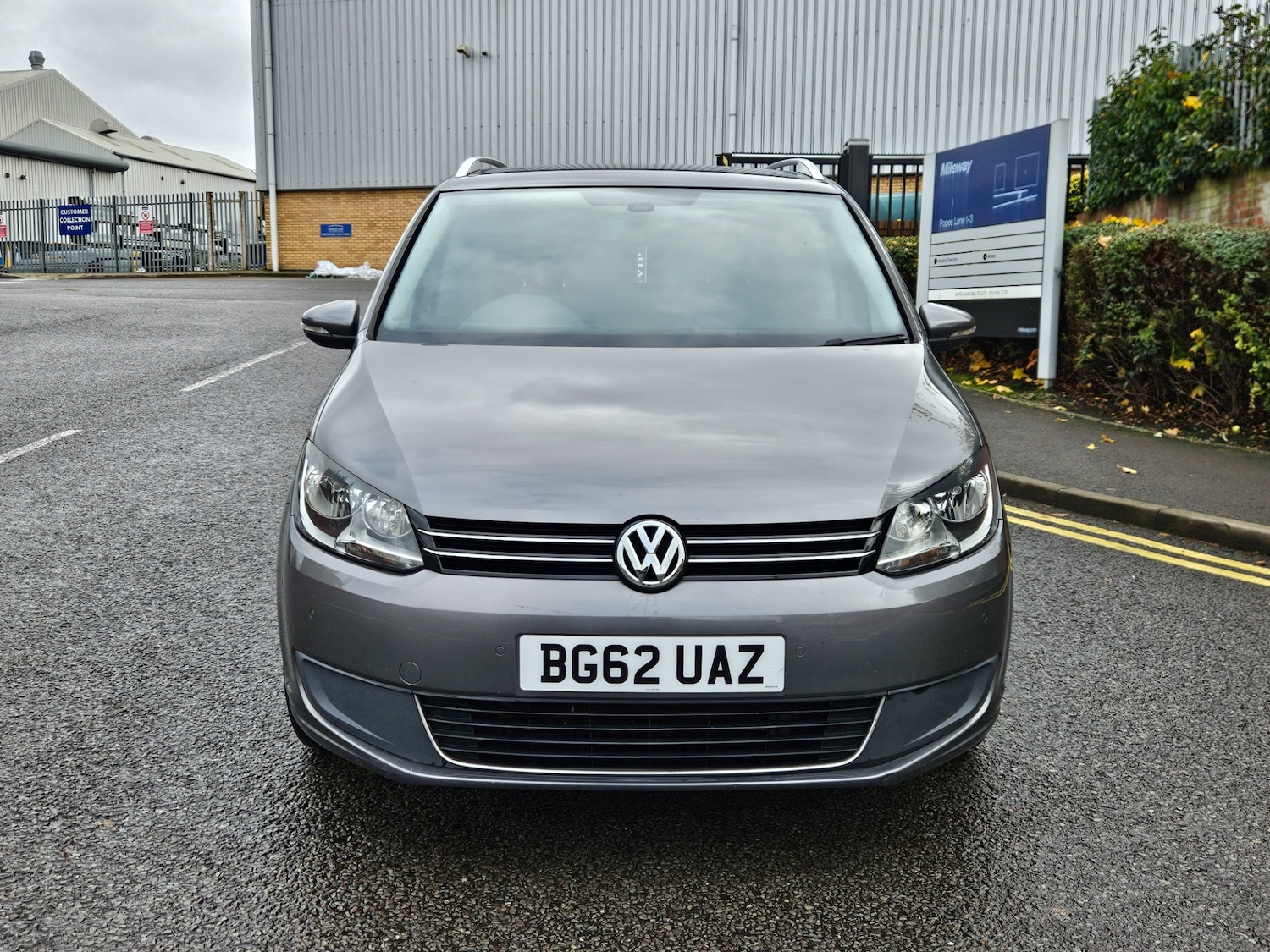 Used Volkswagen Touran 2012 for sale - 76419769: Photo 12