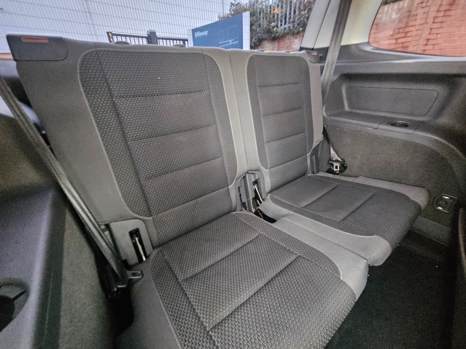 Used Volkswagen Touran 2012 for sale - 76419769: Photo 18