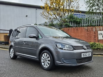 Used Volkswagen Touran 2012 for sale - 76419769: Photo