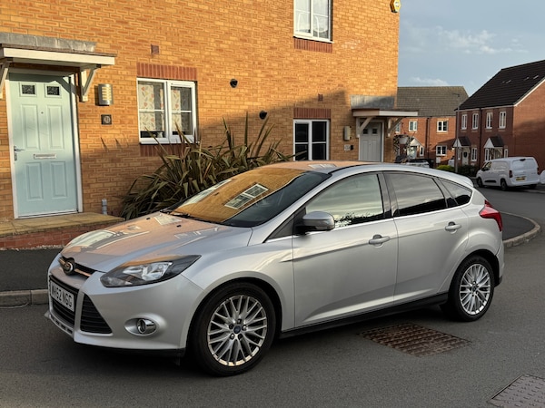 Used Ford Focus 2012 for sale - 75700550: Photo 10