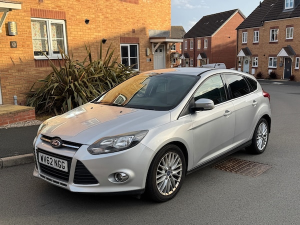 Used Ford Focus 2012 for sale - 75700550: Photo 8