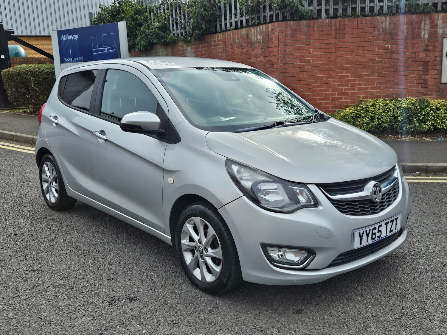 Used Vauxhall Viva 2015 for sale - 76248440: Photo 1