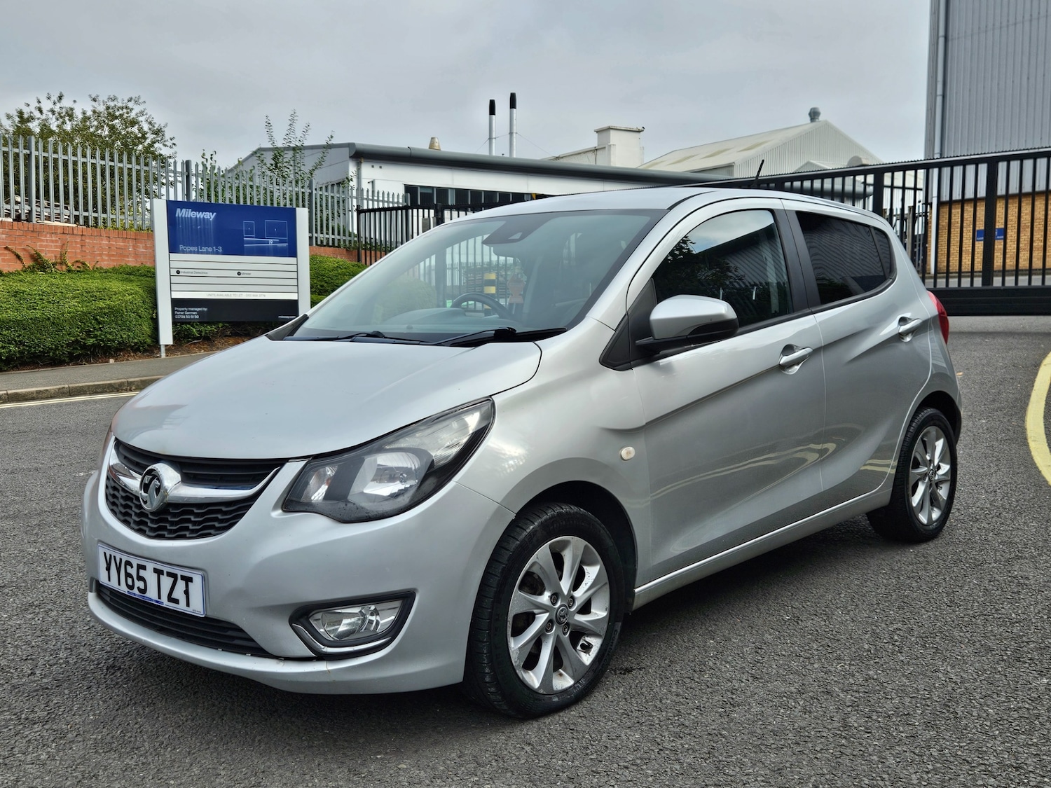 Used Vauxhall Viva 2015 for sale - 76248440: Photo 10