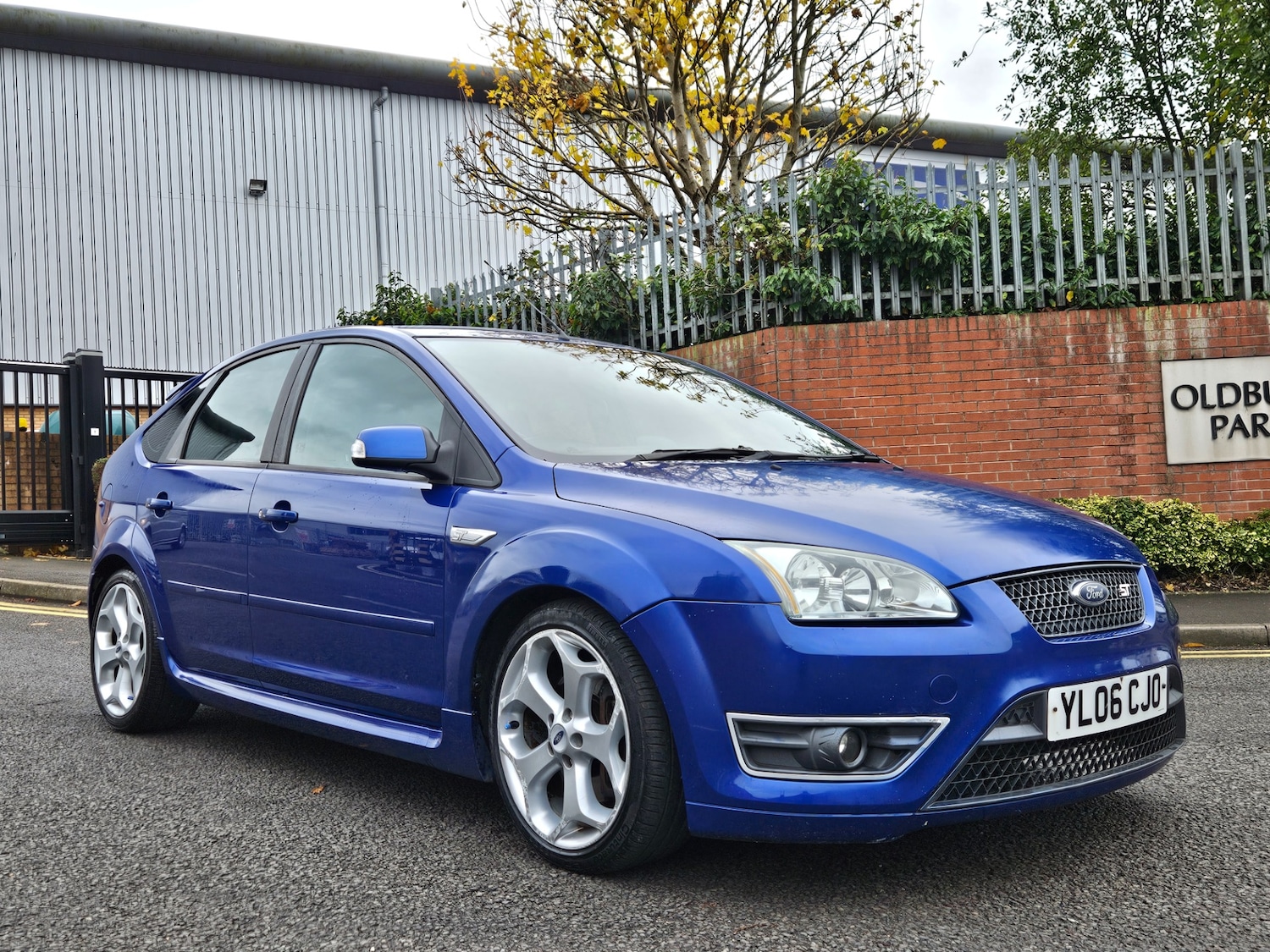 Used Ford Focus 2006 for sale - 76419811: Photo 2