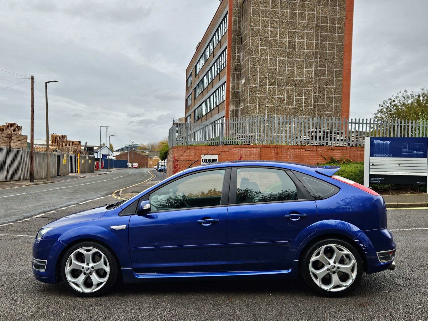 Used Ford Focus 2006 for sale - 76419811: Photo 8