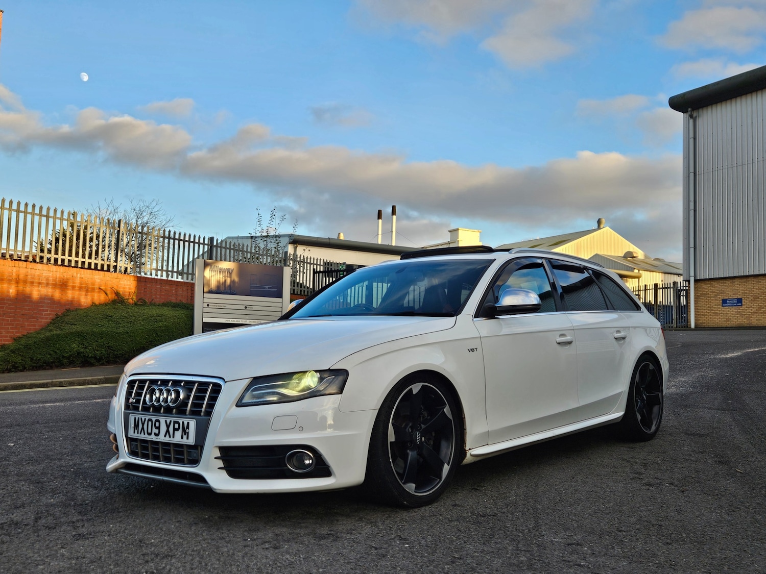 Used Audi A4 2009 for sale - 77121289: Photo 11