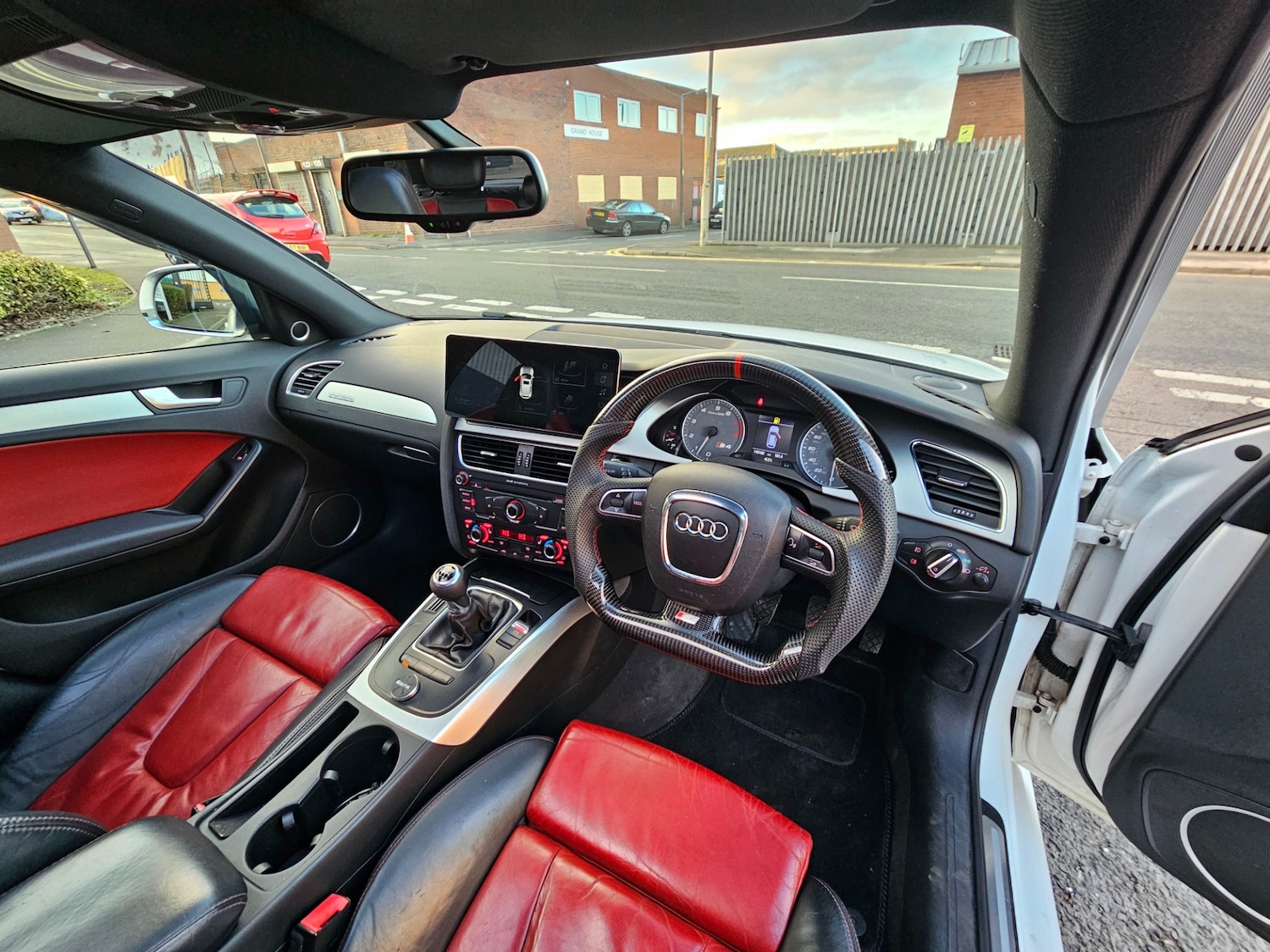 Used Audi A4 2009 for sale - 77121289: Photo 13