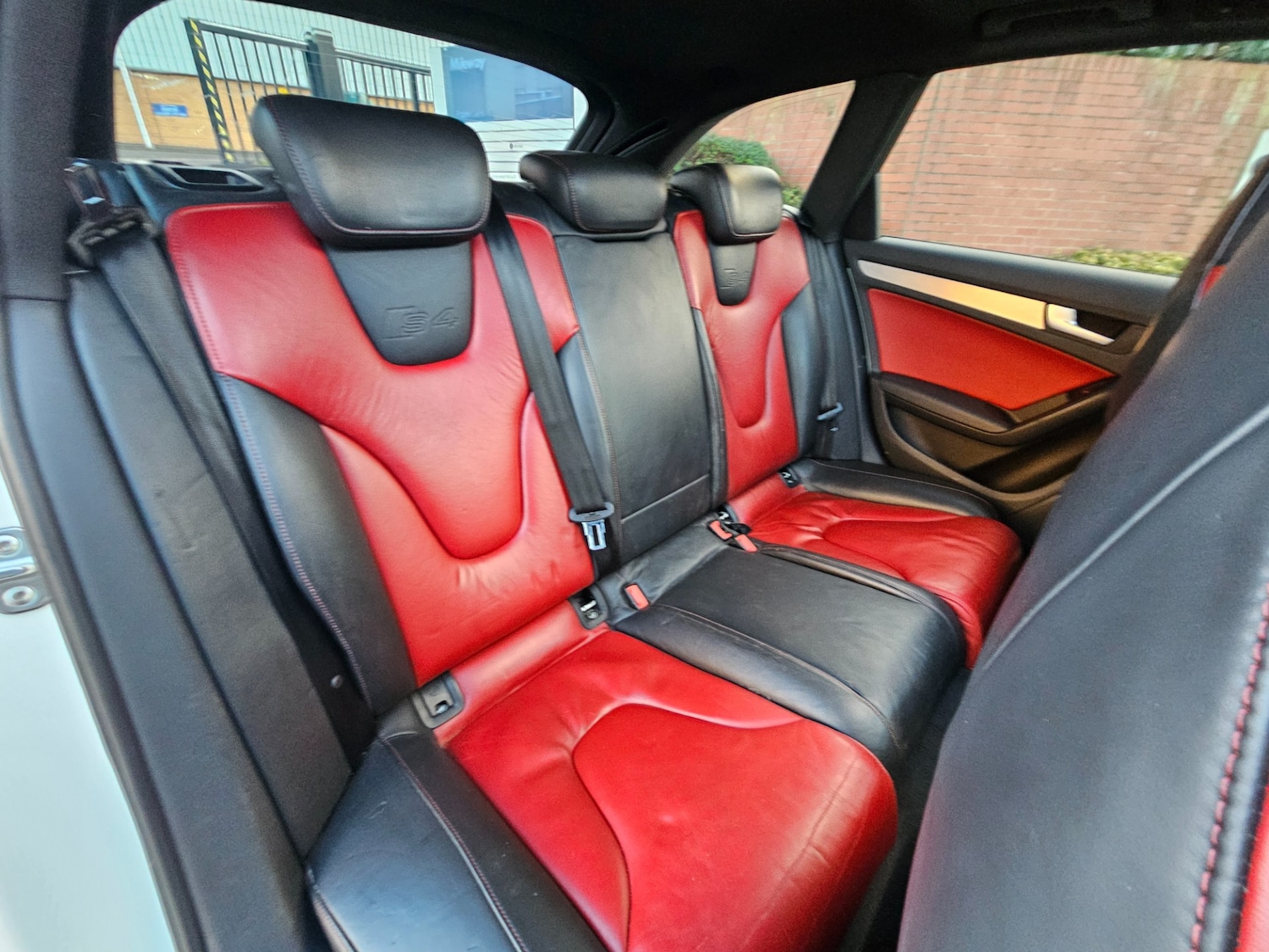 Used Audi A4 2009 for sale - 77121289: Photo 16