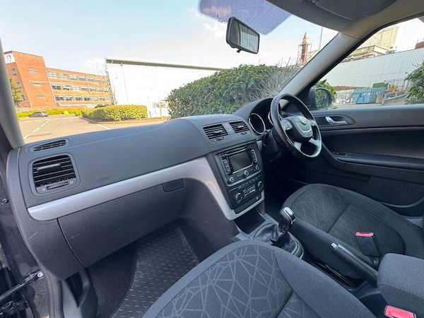 Used Skoda Yeti 2012 for sale - 74254639: Photo 15