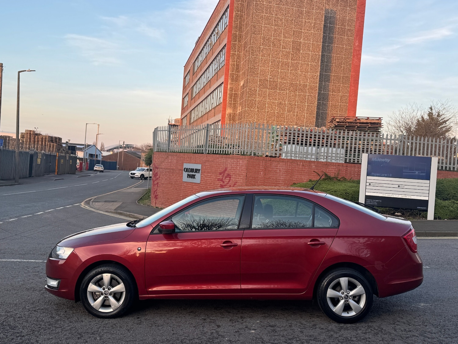 Used Skoda Rapid 2014 for sale - 77656730: Photo 9