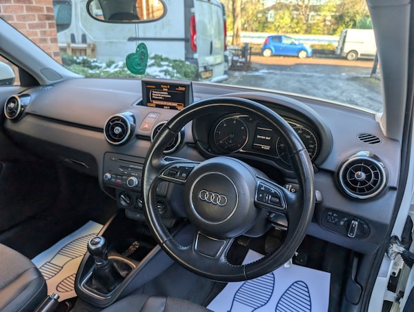 Used Audi A1 2011 for sale - 72974157: Photo 17