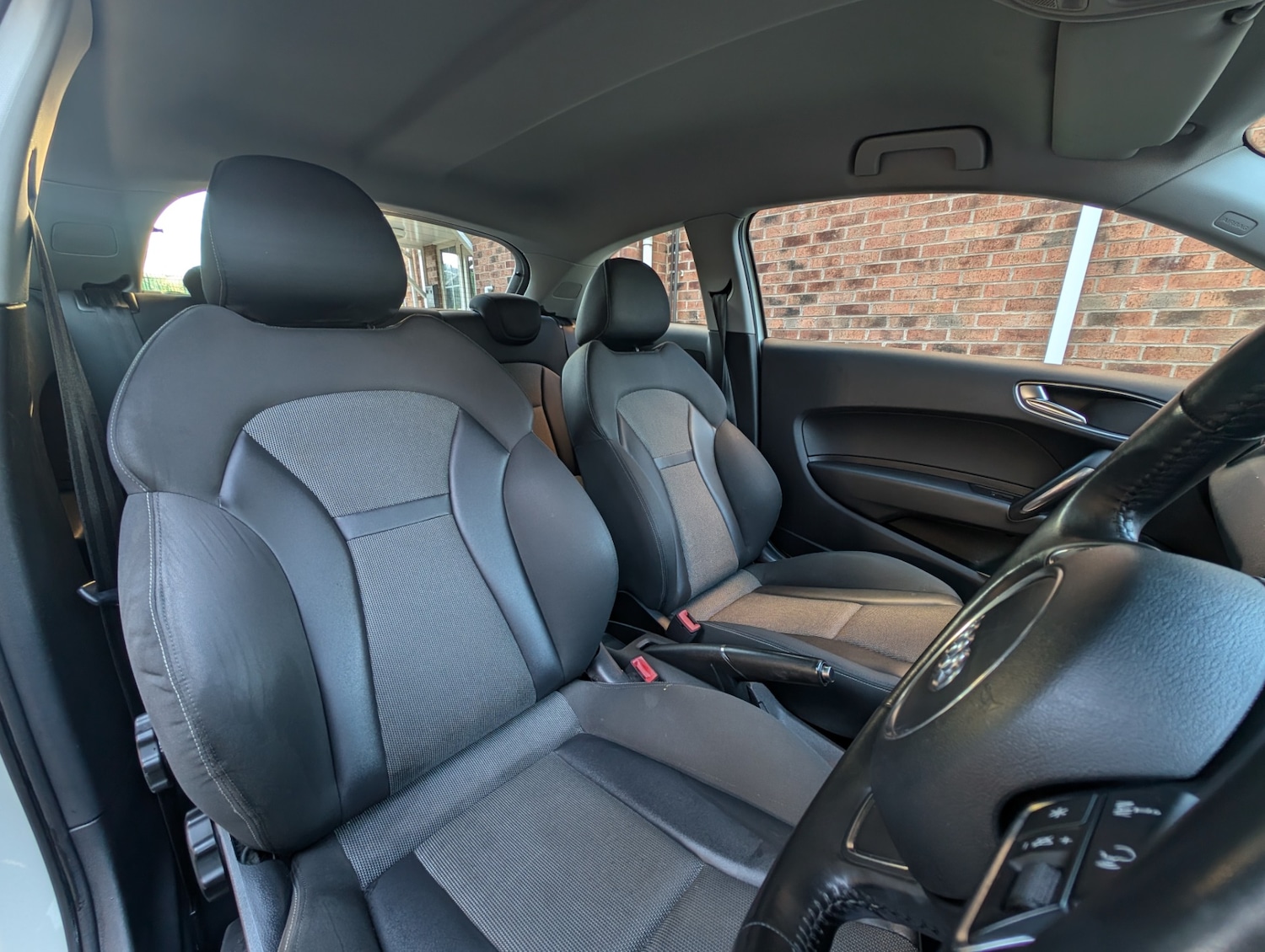 Used Audi A1 2011 for sale - 72974157: Photo 19