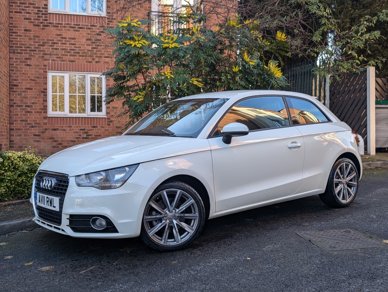 Used Audi A1 2011 for sale - 72974157: Photo 3