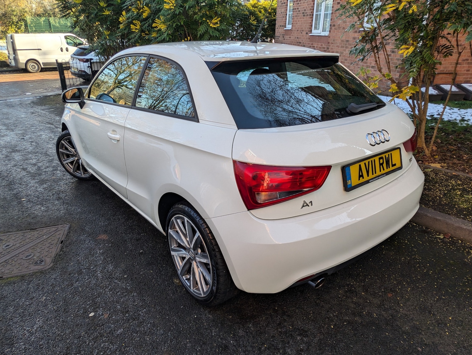 Used Audi A1 2011 for sale - 72974157: Photo 8