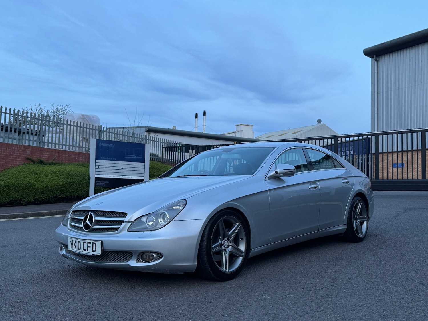 Used Mercedes-Benz CLS 2010 for sale - 78175932: Photo 11