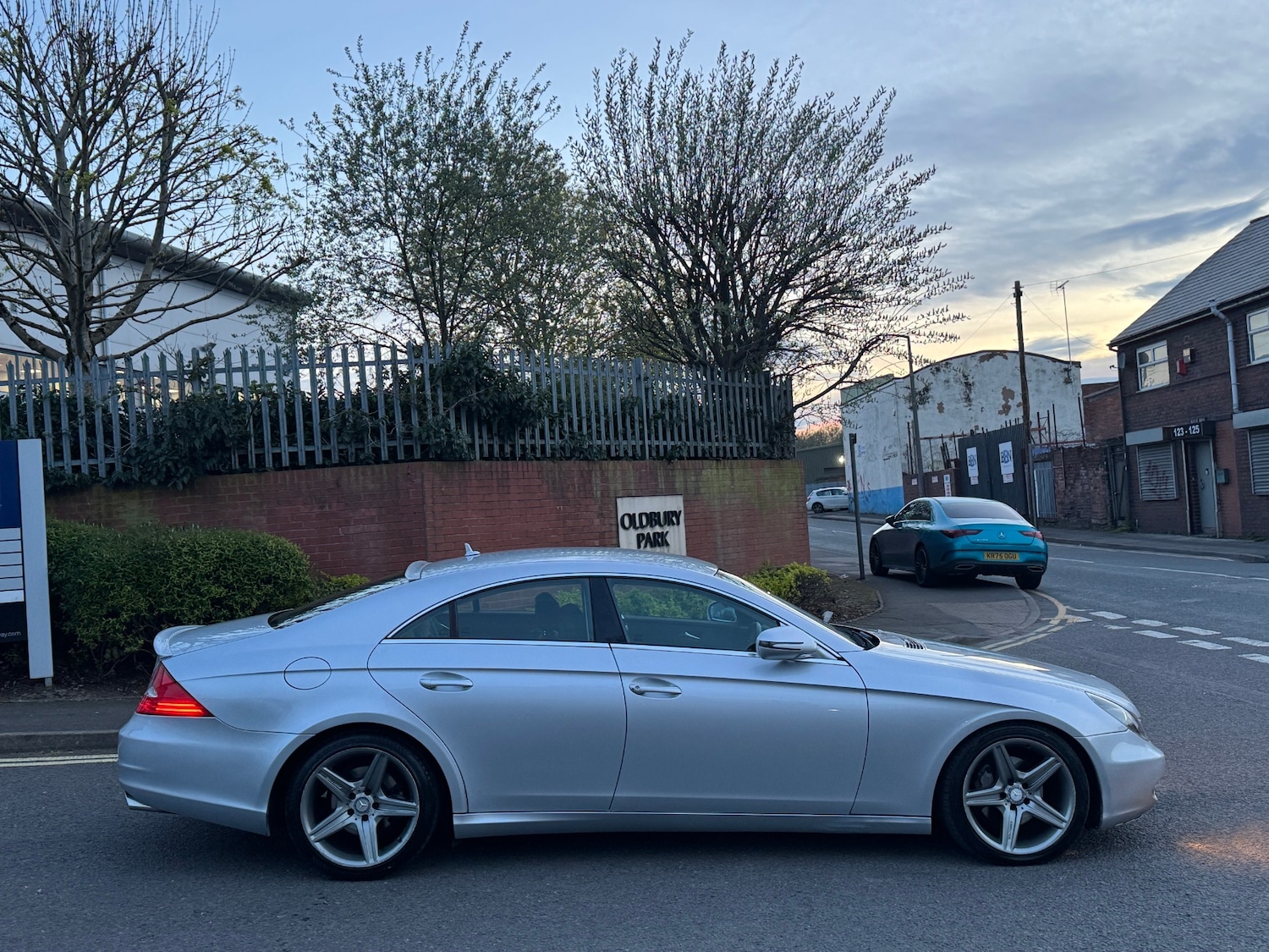 Used Mercedes-Benz CLS 2010 for sale - 78175932: Photo 5