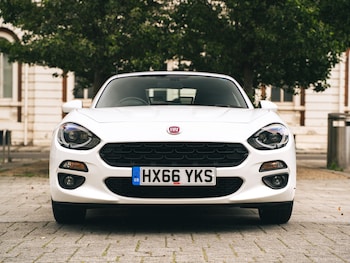 Used Fiat 124 Spider 2016 for sale - 79450920: Photo