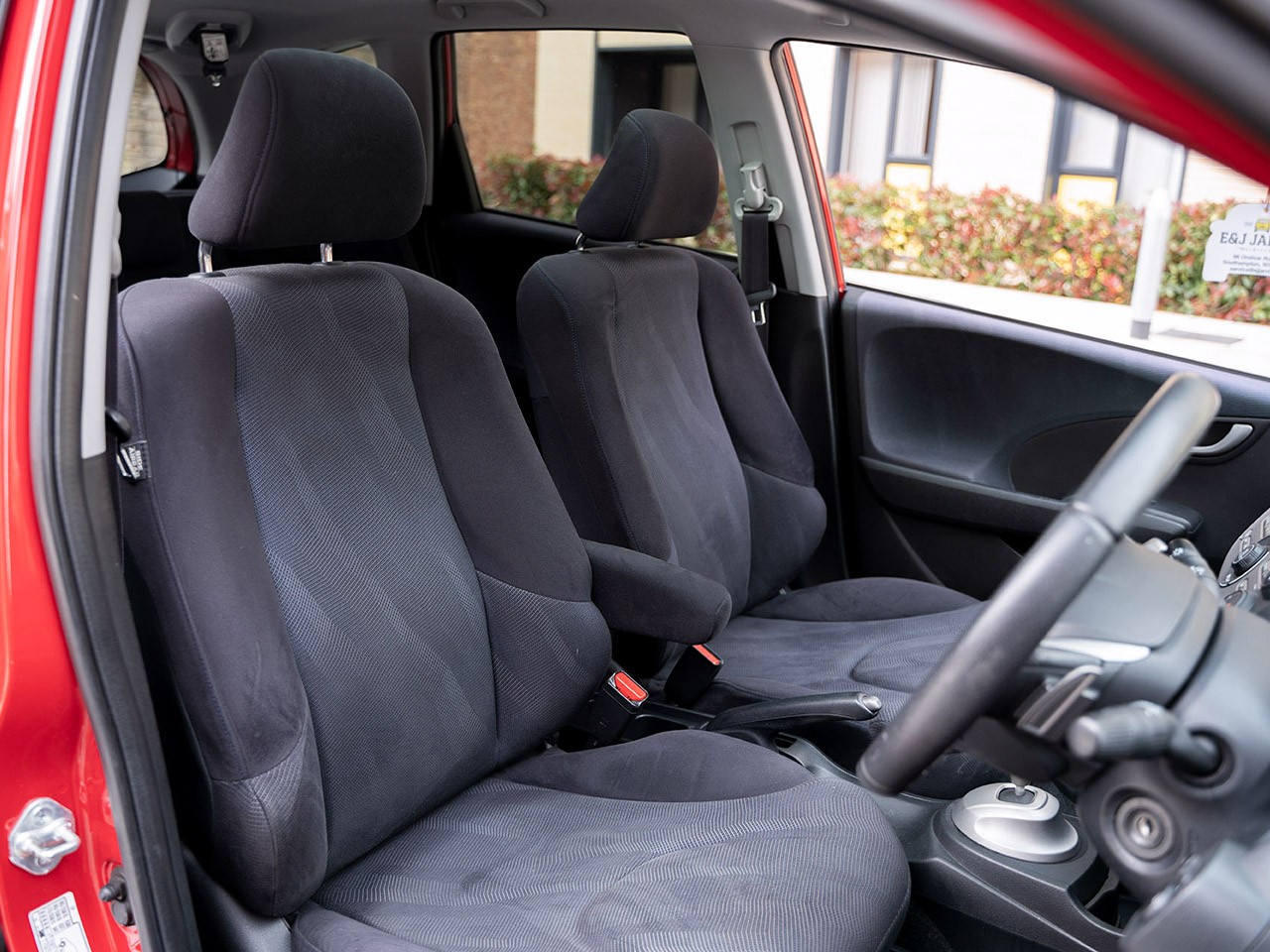 Used Honda Jazz 2010 for sale - 77276758: Photo 6