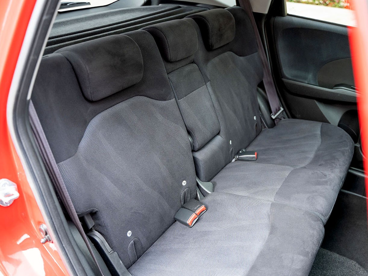 Used Honda Jazz 2010 for sale - 77276758: Photo 8