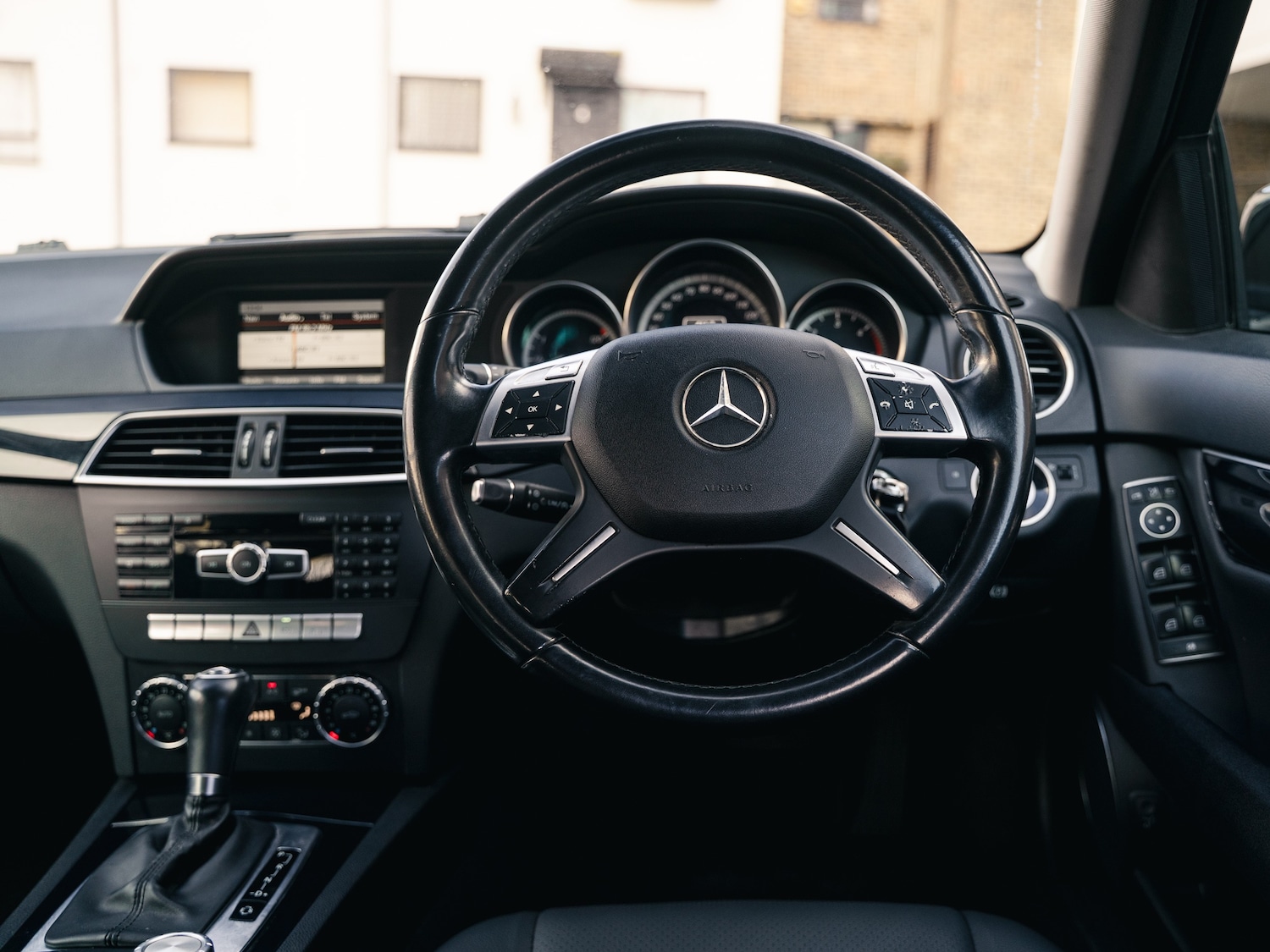 Used Mercedes-Benz C Class 2013 for sale - 77050771: Photo 17