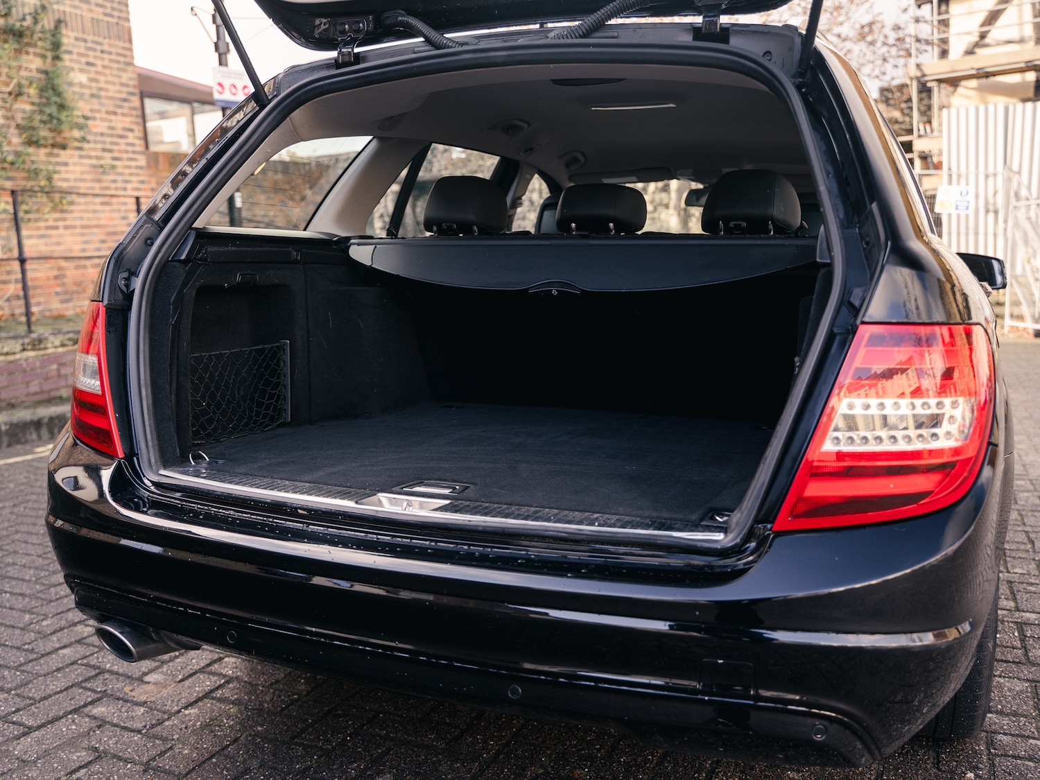 Used Mercedes-Benz C Class 2013 for sale - 77050771: Photo 38