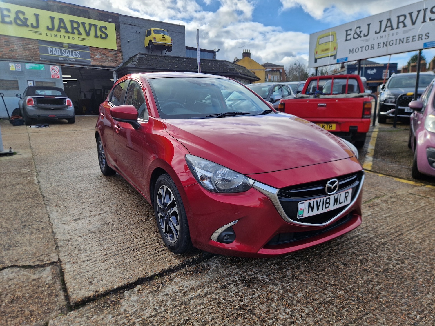 Used Mazda Mazda2 2018 for sale - 77408870: Photo 1