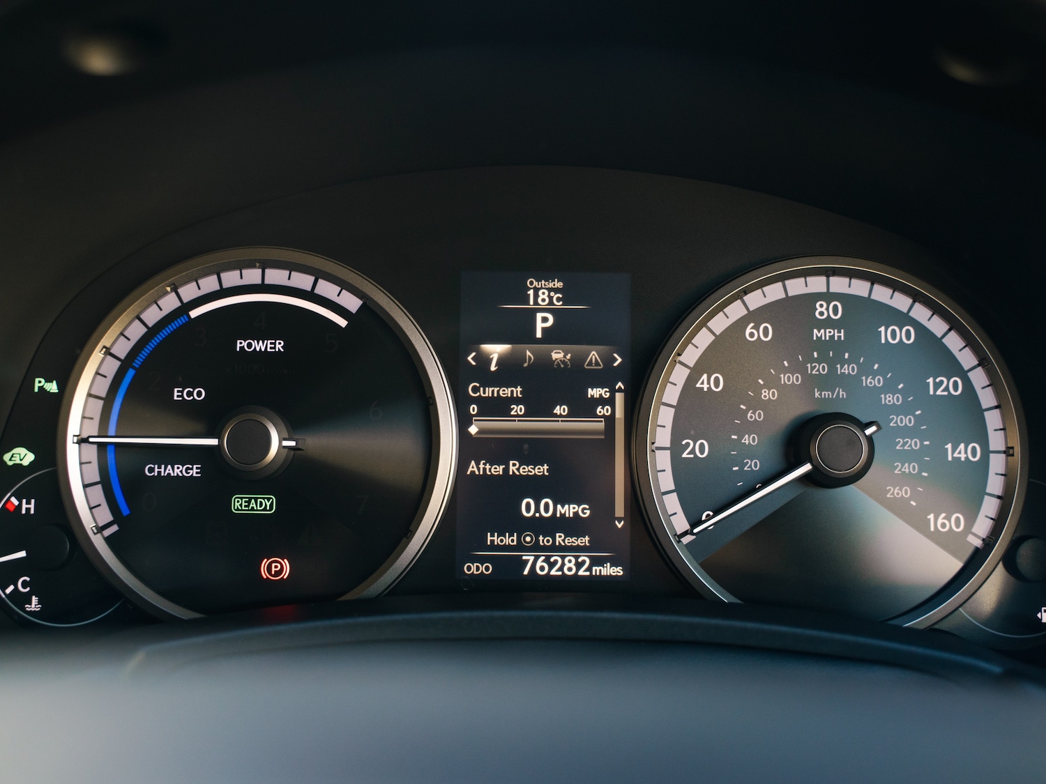 Used Lexus NX 2017 for sale - 77050768: Photo 32