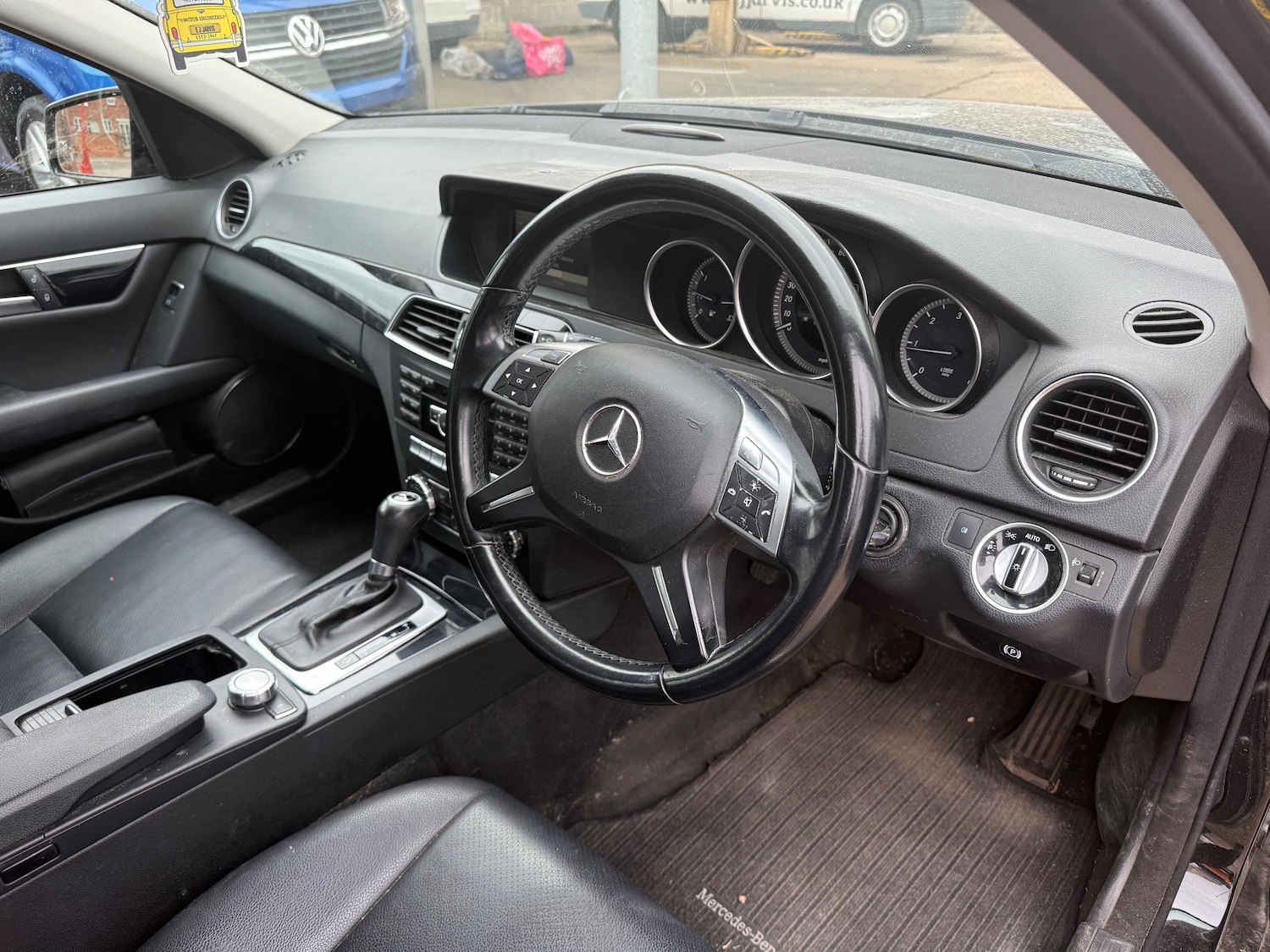 Used Mercedes-Benz C Class 2013 for sale - 76557771: Photo 3