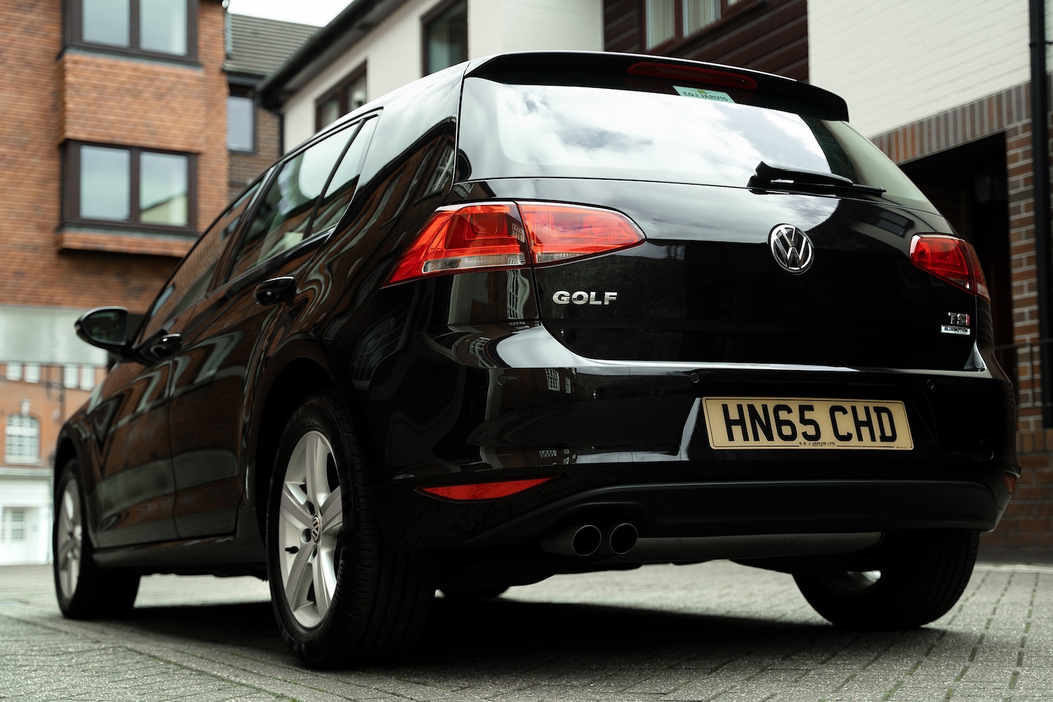 Used Volkswagen Golf for sale - 77688210: Photo 2