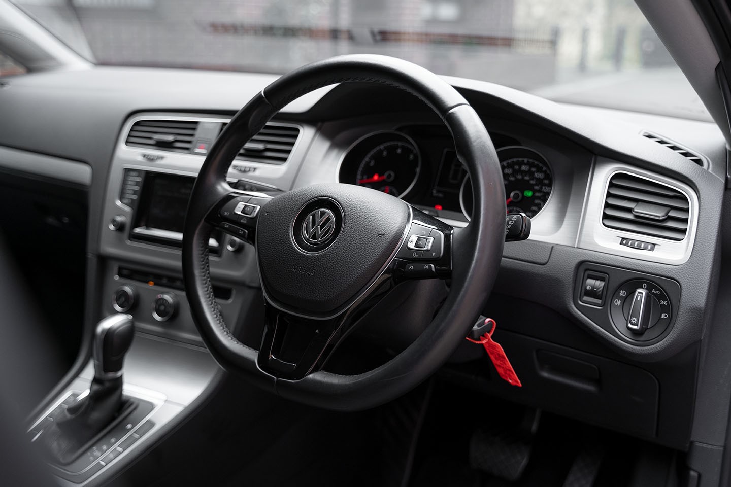 Used Volkswagen Golf for sale - 77688210: Photo 3