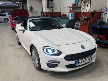 Used Fiat 124 Spider 2016 for sale - 78794498: Photo