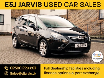 Used Vauxhall Zafira Tourer 2015 for sale - 77050775: Photo