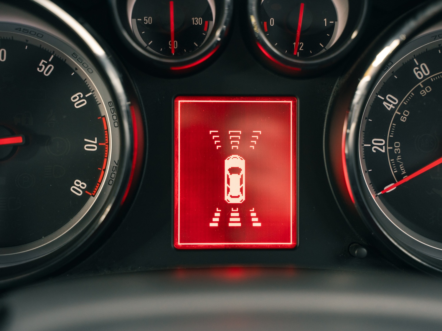 Used Vauxhall Zafira 2015 for sale - 77050775: Photo 26